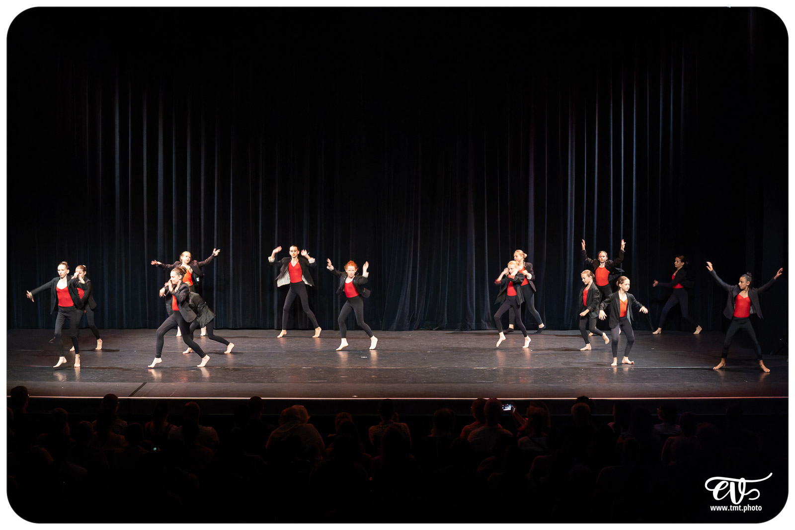 ECOLE DE DANSE CÉCILE ADAMOW